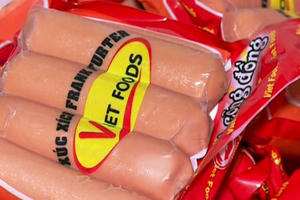 Hà Nội báo cáo Thủ tướng vụ xúc xích Viet Foods