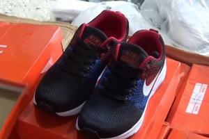 Hà Nội: Thu giữ hơn 2.600 đôi giày nhãn hiệu Nike không rõ nguồn gốc