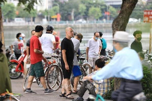 Hà Nội yêu cầu không tụ tập quá 10 người