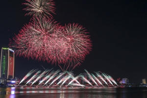 Đà Nẵng: Tổ chức bắn pháo hoa mừng giao thừa Tết Canh Tý tại 3 địa điểm