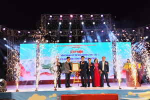 Thị trấn Nghèn kỷ niệm 40 năm thành lập và đón nhận Quyết định công nhận đô thị loại IV