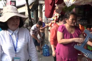 Nữ chủ tịch phường đòi vỉa hè ở Sài Gòn: 'Tôi không sợ đụng chạm'