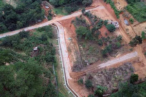 Tình trạng làm đường, phân lô bán nền trái phép ở Đà Lạt vẫn tiếp diễn