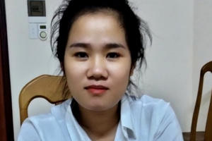 Thuê người vận chuyển thuốc lắc, cô gái xinh đẹp vẫn bị bắt giữ