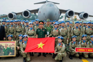 Năm thành công đối ngoại quốc phòng