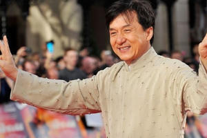 Siêu sao võ thuật Thành Long về già lại mong... “tay trắng“