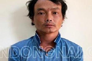 Đánh bạc thua, kêu người đến cướp sòng bạc