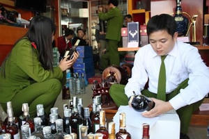 Quá nhiều cái giả!