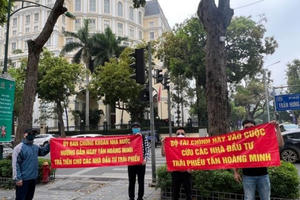 Doanh nghiệp địa ốc ồ ạt phát hành trái phiếu vay vốn: Nỗi lo trái chủ lớn dần