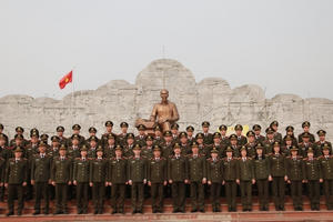 Trường Cao đẳng An ninh nhân dân I tổ chức Lễ báo công dâng Bác