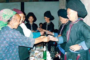 Nghi lễ cúng Tết của người Dao Khâu ở Sìn Hồ