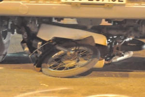 Đồng Nai: Xe container “nuốt” xe máy vào gầm kéo lê, một người tử vong