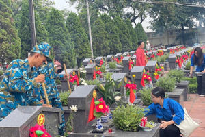 Hy sinh lặng thầm của thế hệ cha anh dệt nên hình hài Tổ quốc