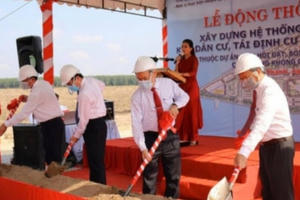 Những lô đất đầu tiên được cắm mốc trong khu tái định cư Sân bay Long Thành Những lô đất đầu tiên được cắm mốc trong khu tái định cư Sân bay Long Thành