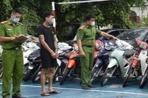 Triệt phá đường dây tín dụng đen cho vay với lãi suất 200%/năm