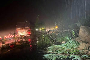 Đèo D’ran sạt lở và sụt lún nghiêm trọng