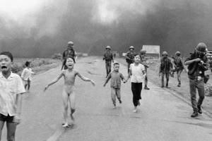 Facebook xin lỗi Thủ tướng Na Uy vì gỡ ảnh 'Em bé Napalm'