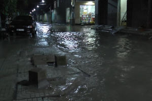 TP Biên Hòa: Xây nhà lấn suối khiến cả khu dân cư ngập lụt