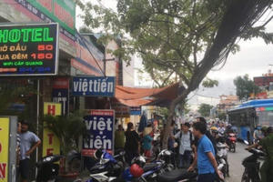 Nổ súng vây bắt nhóm đối tượng cướp tài sản giữa phố