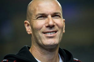 Chuyện thay tướng trong cơn khủng hoảng đỉnh điểm của Real Madrid