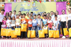PVcomBank mang yêu thương đến với trẻ em khuyết tật tỉnh Thái Bình