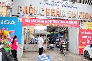 Đăng kí trực tuyến tiêm vắc xin dịch vụ: Liên tục báo lỗi