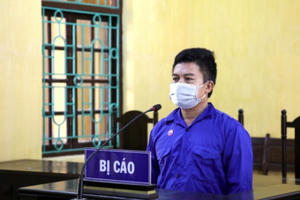 Vĩnh Phúc: Lái xe “thông chốt” kiểm dịch bị tuyên phạt 18 tháng tù giam