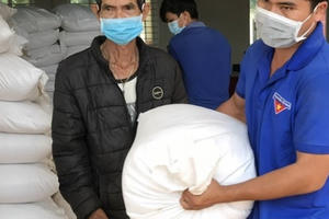 Chính phủ hỗ trợ gạo cho 2 tỉnh trong thời gian giáp hạt