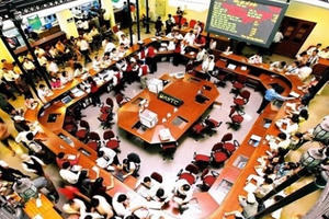 Lãi suất huy động trái Chính phủ có xu hướng giảm tại nhiều kỳ hạn