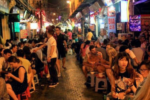 Tiêu dùng 72h: Cấm bán rượu bia sau 22h?