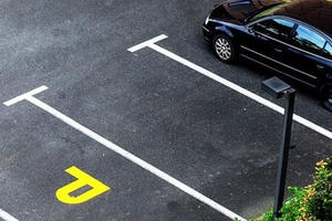 Một số lưu ý giúp các tài xế đỗ xe đúng cách