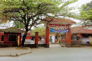 Nghệ An: Sập trần nhà lớp học, nhiều học sinh bị thương