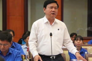 Bí thư Thăng: Kiểm điểm các Giám đốc sở không đến nghe thanh niên hiến kế Bí thư Thăng: Kiểm điểm các Giám đốc sở không đến nghe thanh niên hiến kế