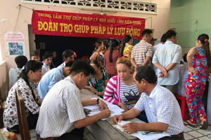 Bài học pháp lý từ câu chuyện cha mẹ tặng cho tài sản cho con cái