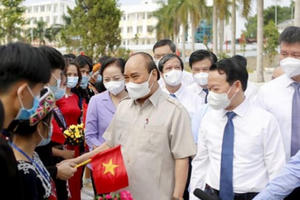 Chủ tịch nước Nguyễn Xuân Phúc dự khai giảng trường Phổ thông Dân tộc Nội trú THPT tỉnh Yên Bái