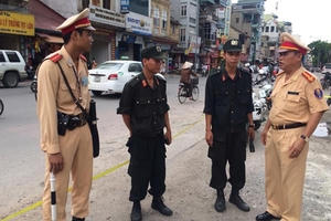 Clip: Thanh niên quay đầu "chạy chốt 141" gây tai nạn