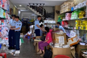 TP Vĩnh Yên tăng cường đấu tranh phòng chống buôn lậu hàng giả, hàng nhái