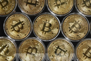 Dòng tiền chảy khỏi thị trường tiền điện tử cao kỷ lục Dòng tiền chảy khỏi thị trường tiền điện tử cao kỷ lục