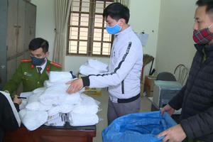 Công an huyện Tiền Hải thu giữ 5.000 khẩu trang không rõ nguồn gốc