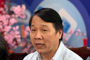 Vụ máy hỏng 2 năm vẫn tán sỏi: Bắt giam Giám đốc Bệnh viện Đa khoa vùng Tây Nguyên Vụ máy hỏng 2 năm vẫn tán sỏi: Bắt giam Giám đốc Bệnh viện Đa khoa vùng Tây Nguyên