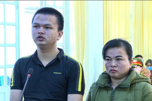 Lâm Đồng: Dùng súng bắn chết chồng, 2 mẹ con lĩnh án