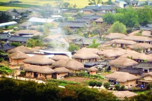 Xuân đến ở ngôi làng quý tộc 600 tuổi xứ kim chi