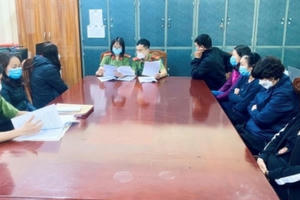 Lạng Sơn: Bắt nhóm đối tượng đánh bạc khoảng 2,7 tỷ đồng/ngày