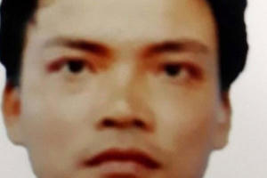 Đối tượng lừa đảo chiếm đoạt hàng tỷ đồng ra đầu thú Đối tượng lừa đảo chiếm đoạt hàng tỷ đồng ra đầu thú