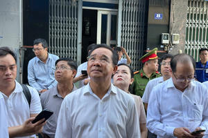 Phó Thủ tướng và Chủ tịch TP HCM yêu cầu điều tra nguyên nhân vụ cháy chung cư Độc Lập