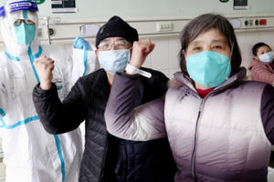 Trung Quốc: Nhóm 20 bệnh nhân virus Corona đầu tiên phục hồi và xuất viện tại Vũ Hán