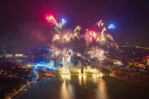 Tối nay, Phú Thọ bắn pháo hoa dịp Giỗ Tổ Hùng Vương – Lễ Hội Đền Hùng