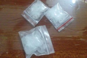 Mang ma túy đi bán, gặp phải 141 đối tượng quay đầu xe bỏ chạy