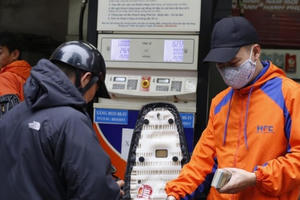 Bộ Tài chính lên tiếng việc giá xăng tăng kỷ lục