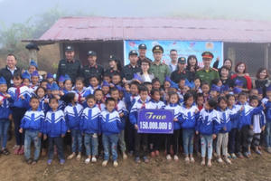 Nhật ký Mường Lống: Hành trình quỹ trao tặng yêu thương đến với học sinh vùng cao